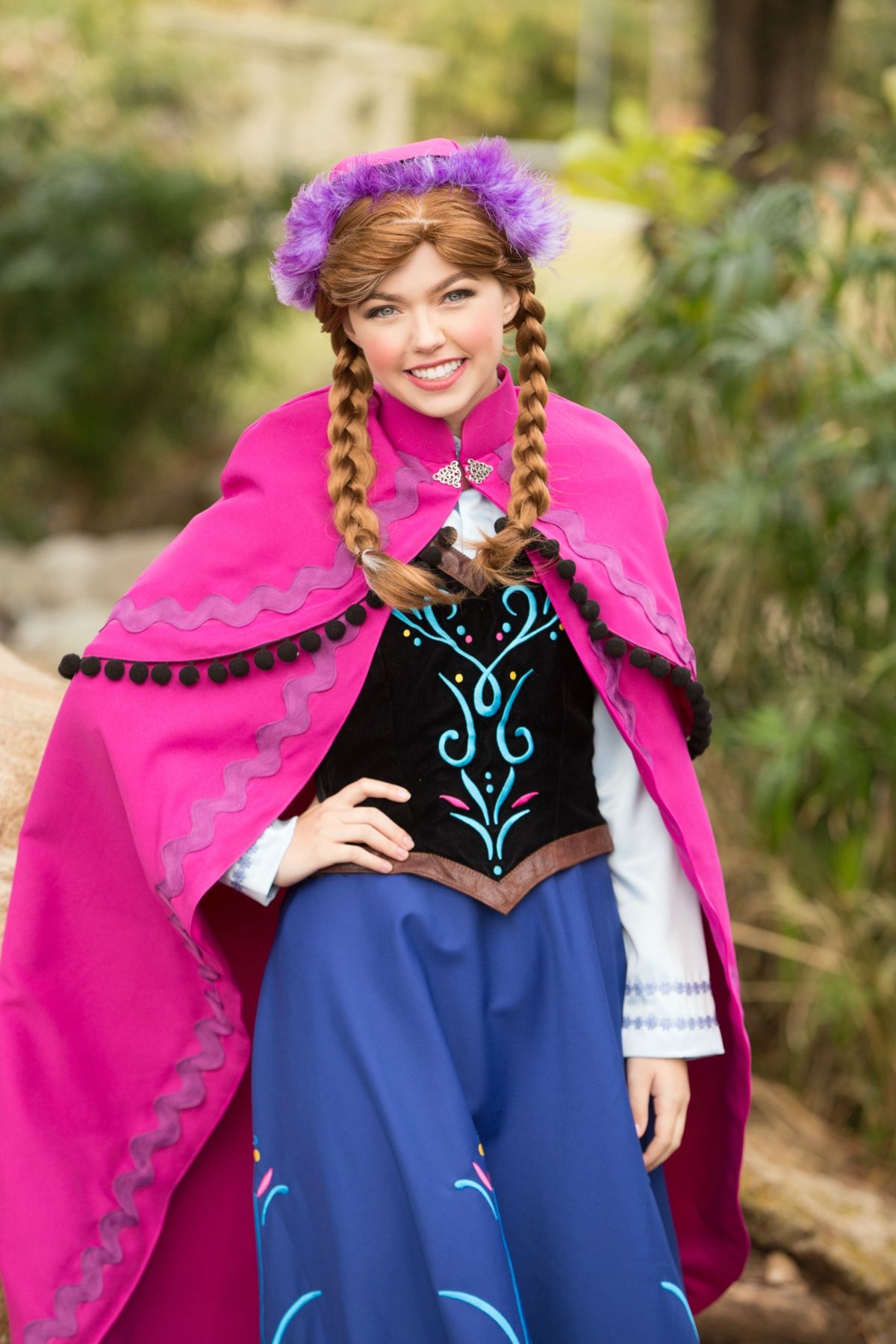 Hire Anna for birthday parties - Frozen Princess character performer